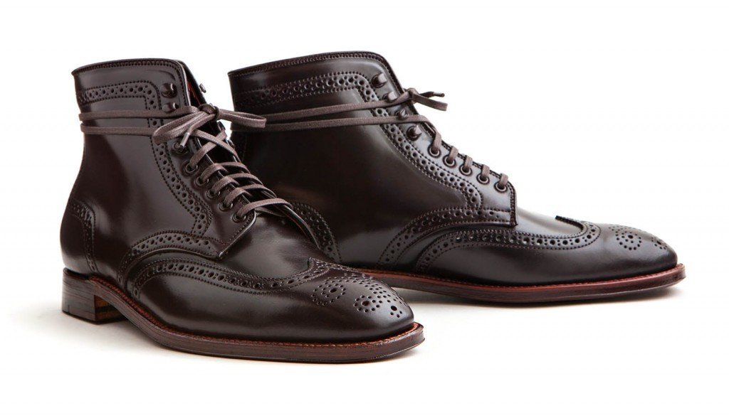 bota brogue em couro shell cordovan